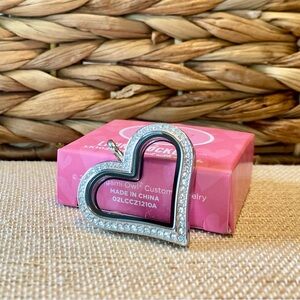 NIB Crystal Silver Heart Locket Origami Owl